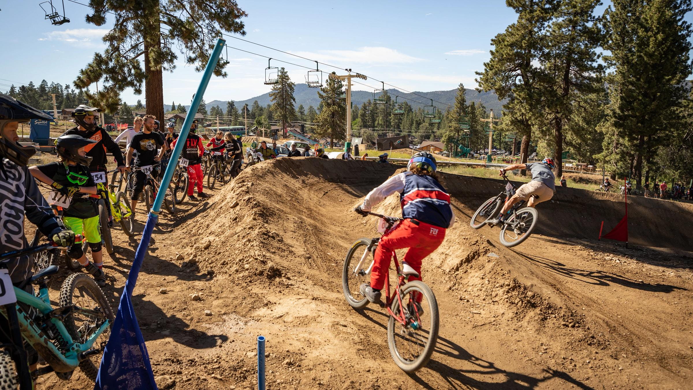 Mountain bikers racing