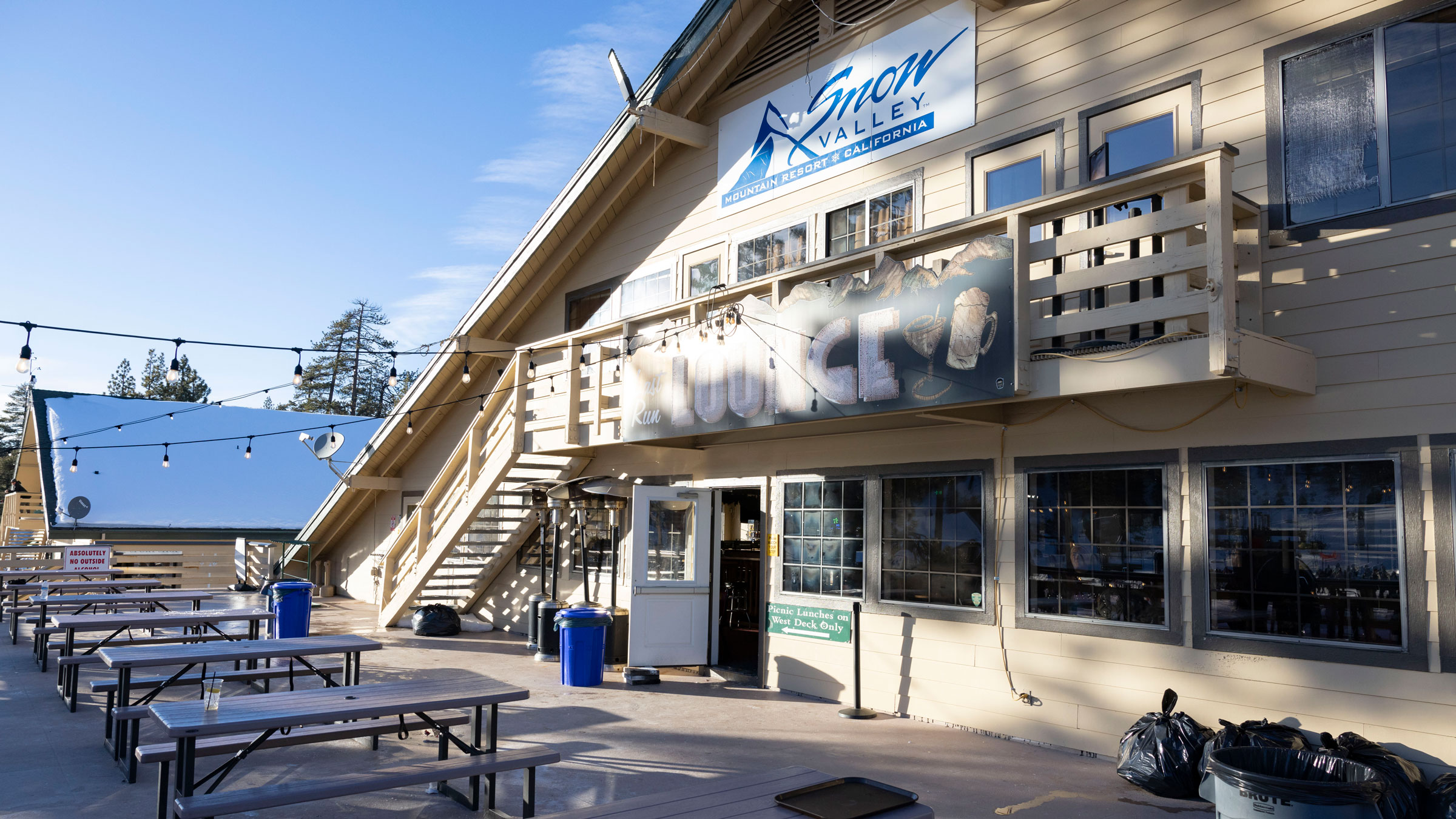 Snow Valley dining option, outdoor patio