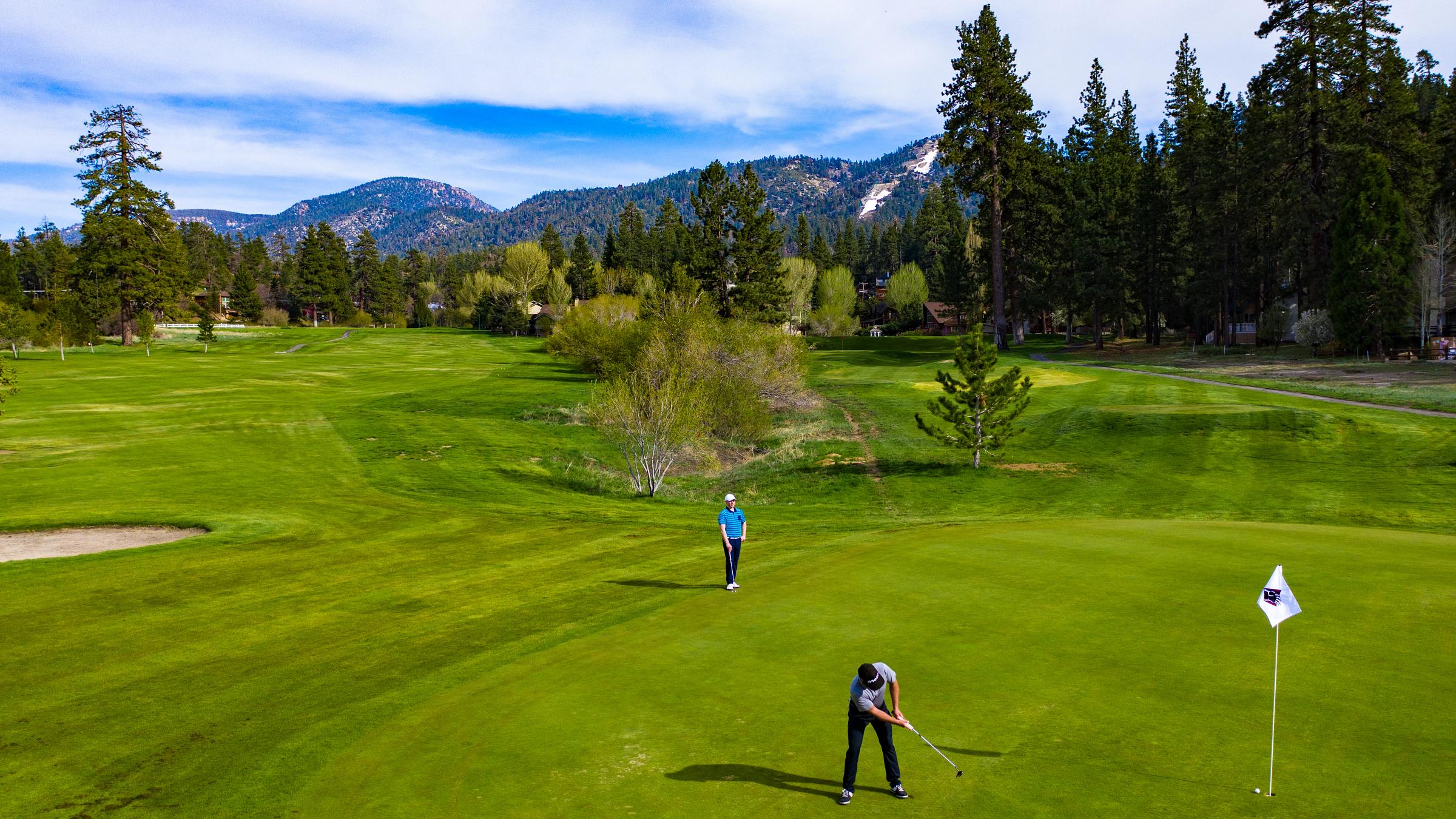 2 men golfing at Big Bear Golf Course.