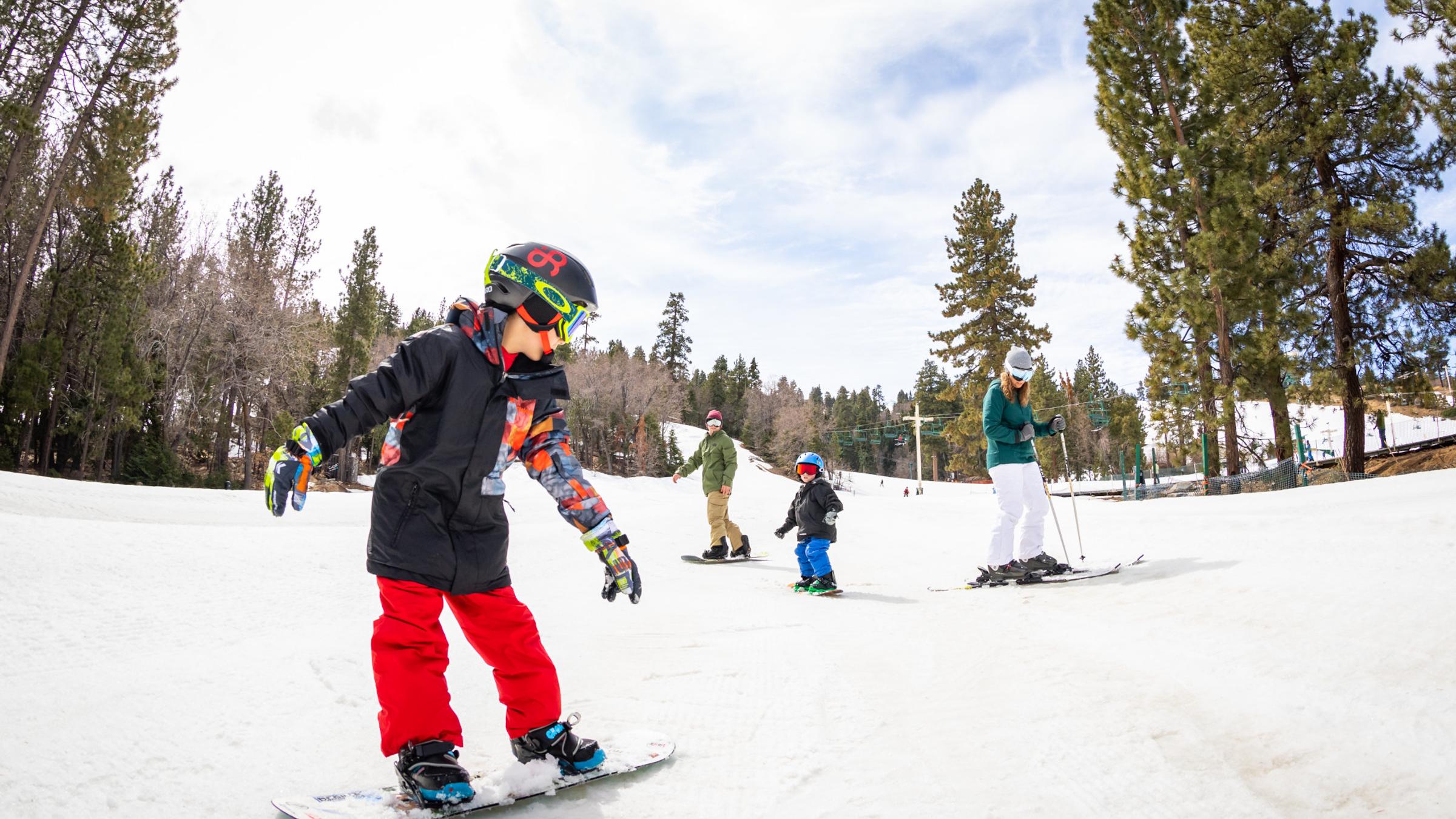 2020-03-06_SS_JM_Klassen_Family_Bunny_Slope_-22.jpg