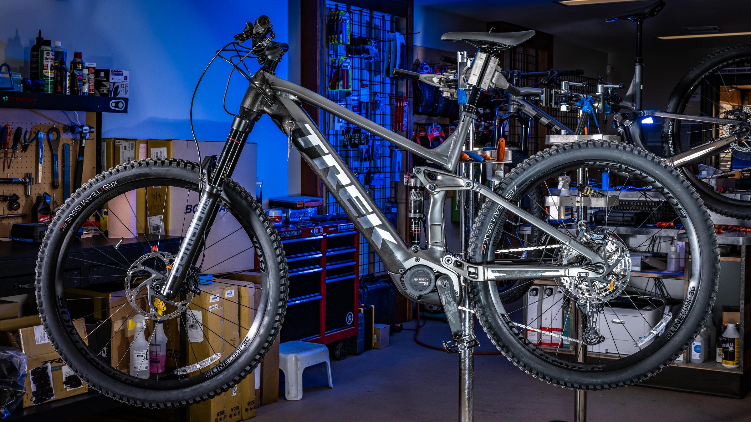 2022-05-24_SS_JM_Rental_Bikes_Rail_EBike-5.jpg