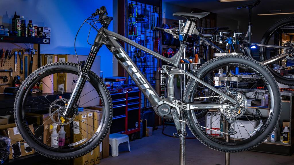 Blue Mountain Rental Bikes Downhill Bike Rental- Rossignol All