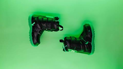 Child Burton snowboard boots rental at Snow Summit