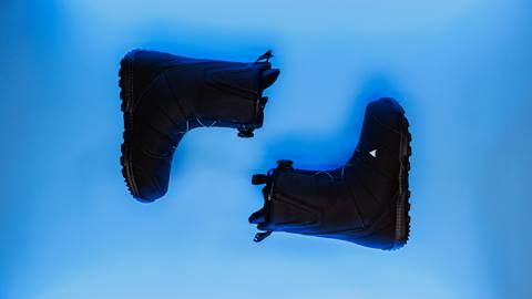 Demo snowboard boot rentals at Snow Valley