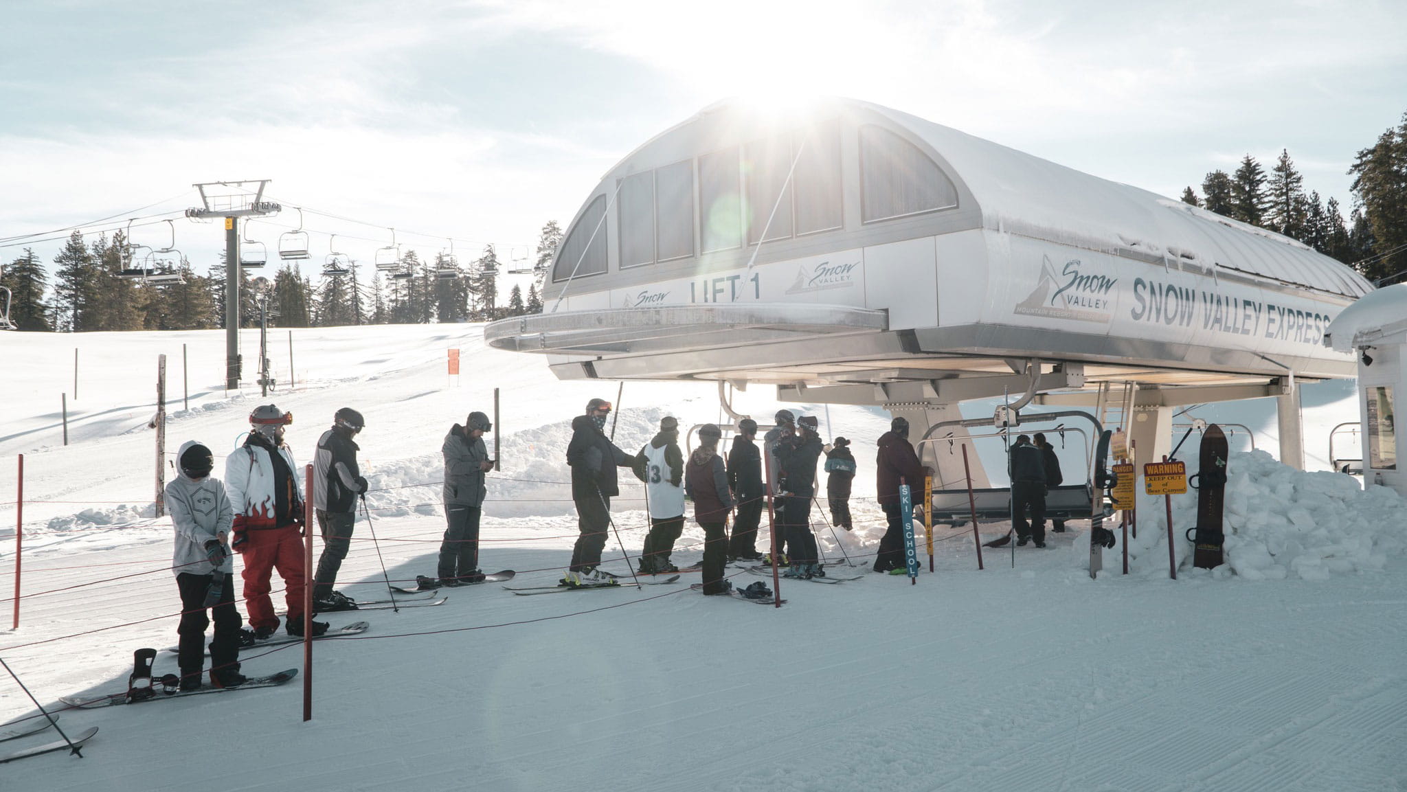 Sunny day near the chairlift in the winter at Snow Valley