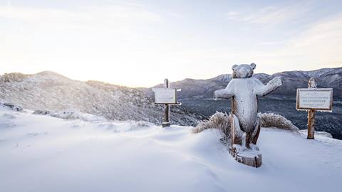 2021-12-10_BB_JM_FreshSnow_SnowMaking_Sunrise_-2.jpg