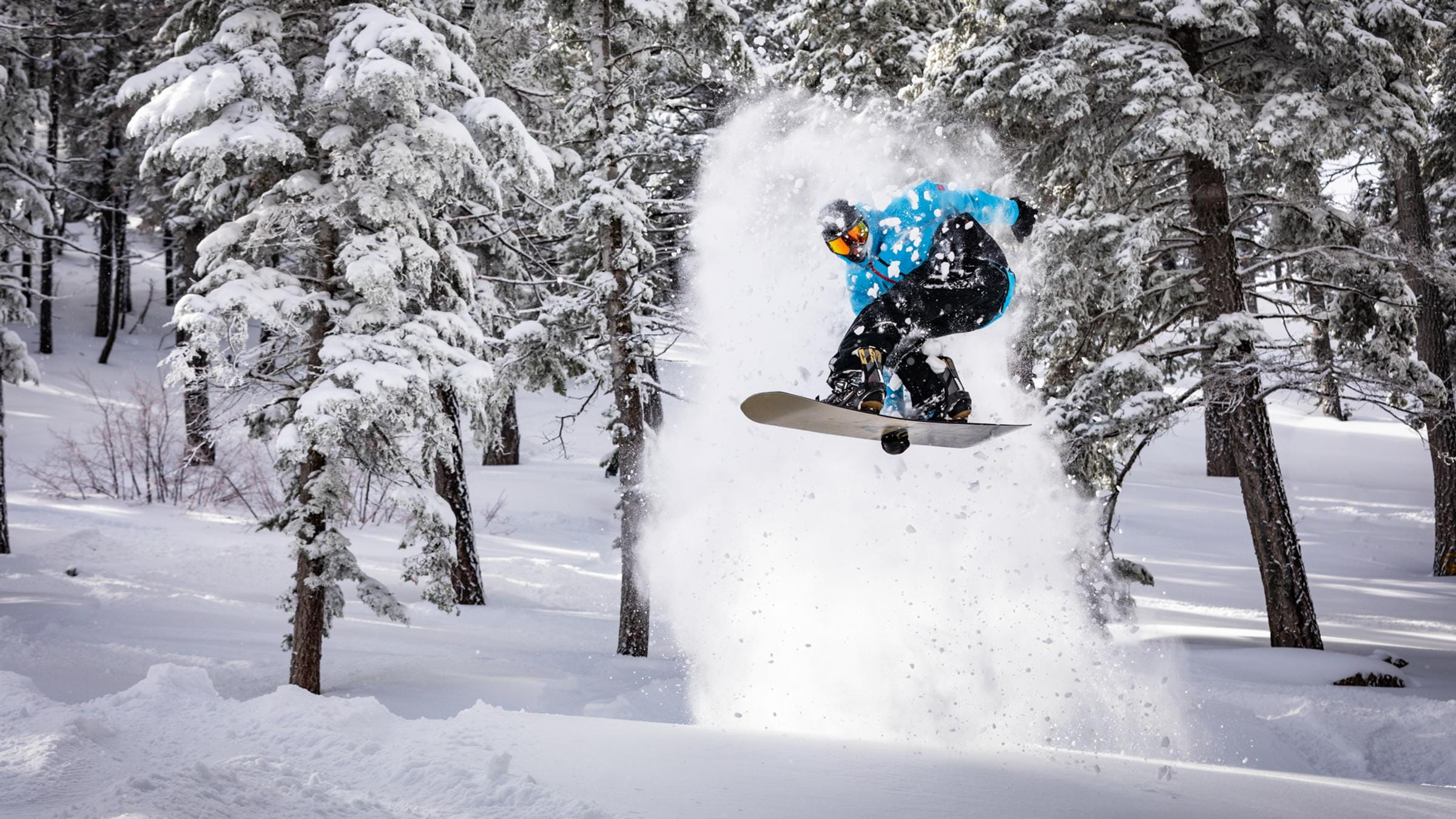 Snowboarder in ungroomed terrain